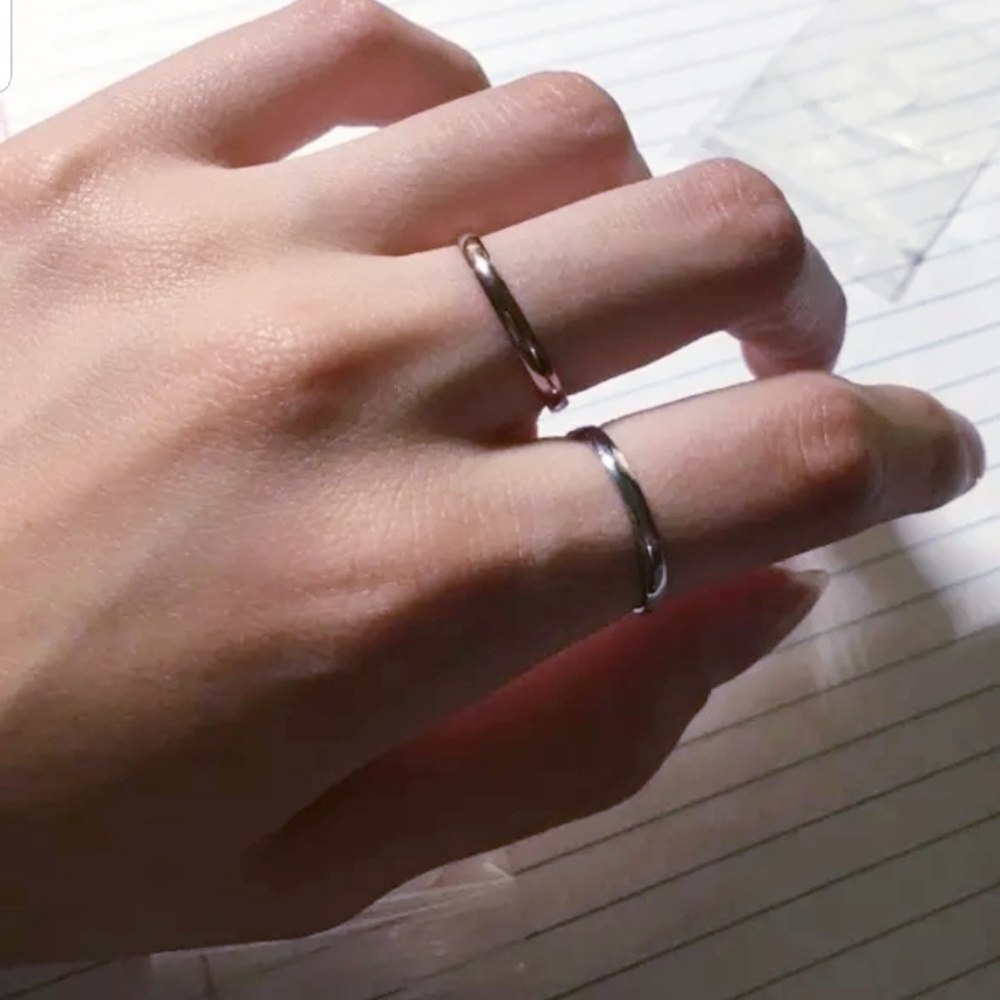 Titanium Steel Hypoallergenic Wedding Band - Picture 5 of 6